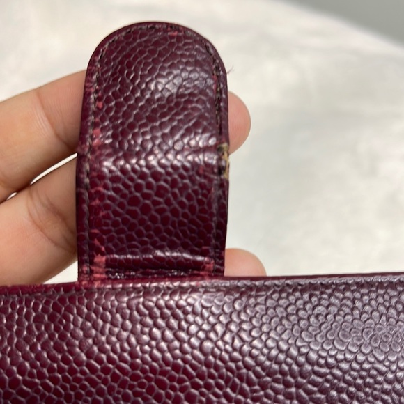 Chanel Raspberry Caviar long bifold wallet with front snap - Picture 8 of 15